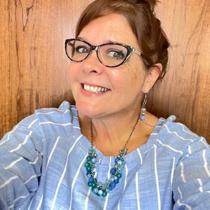 Meet your Posher, Jenny